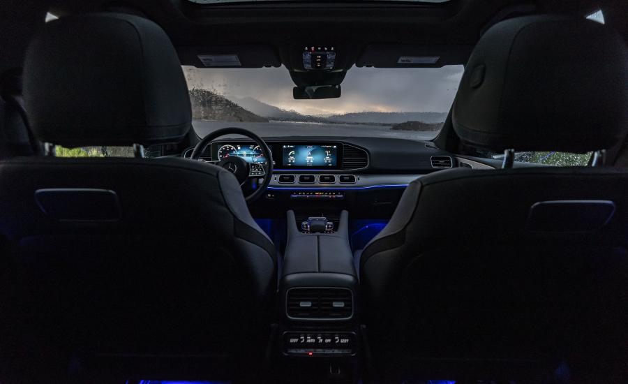Интерьер Mercedes-Benz GLS450 4Matic (X167) 2019 года  (NA) (фото 39 из 44)